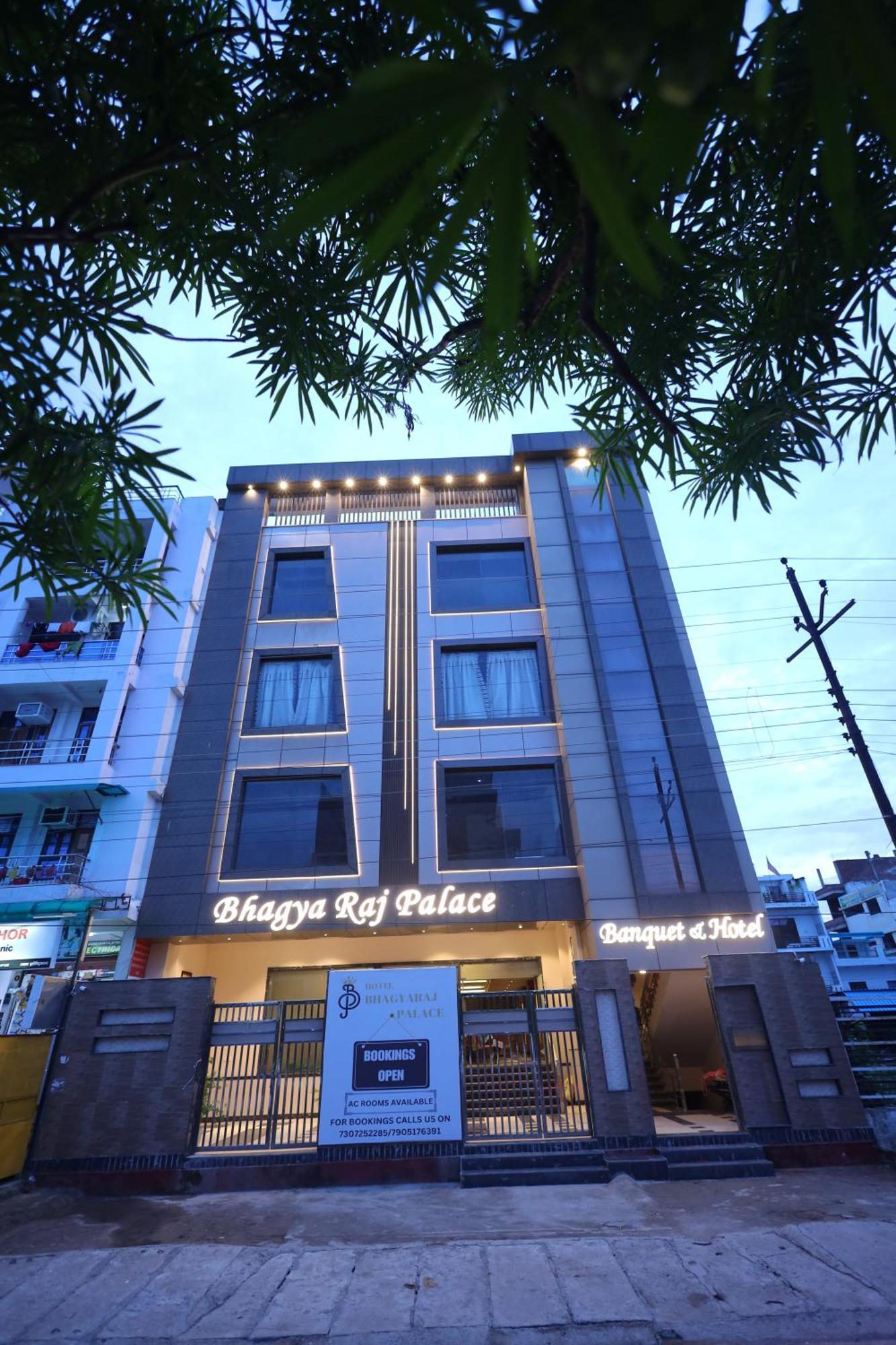 Hotel Bhagyaraj Palace A Luxury Hotel Keshavpuram Kanpur Bagian luar foto