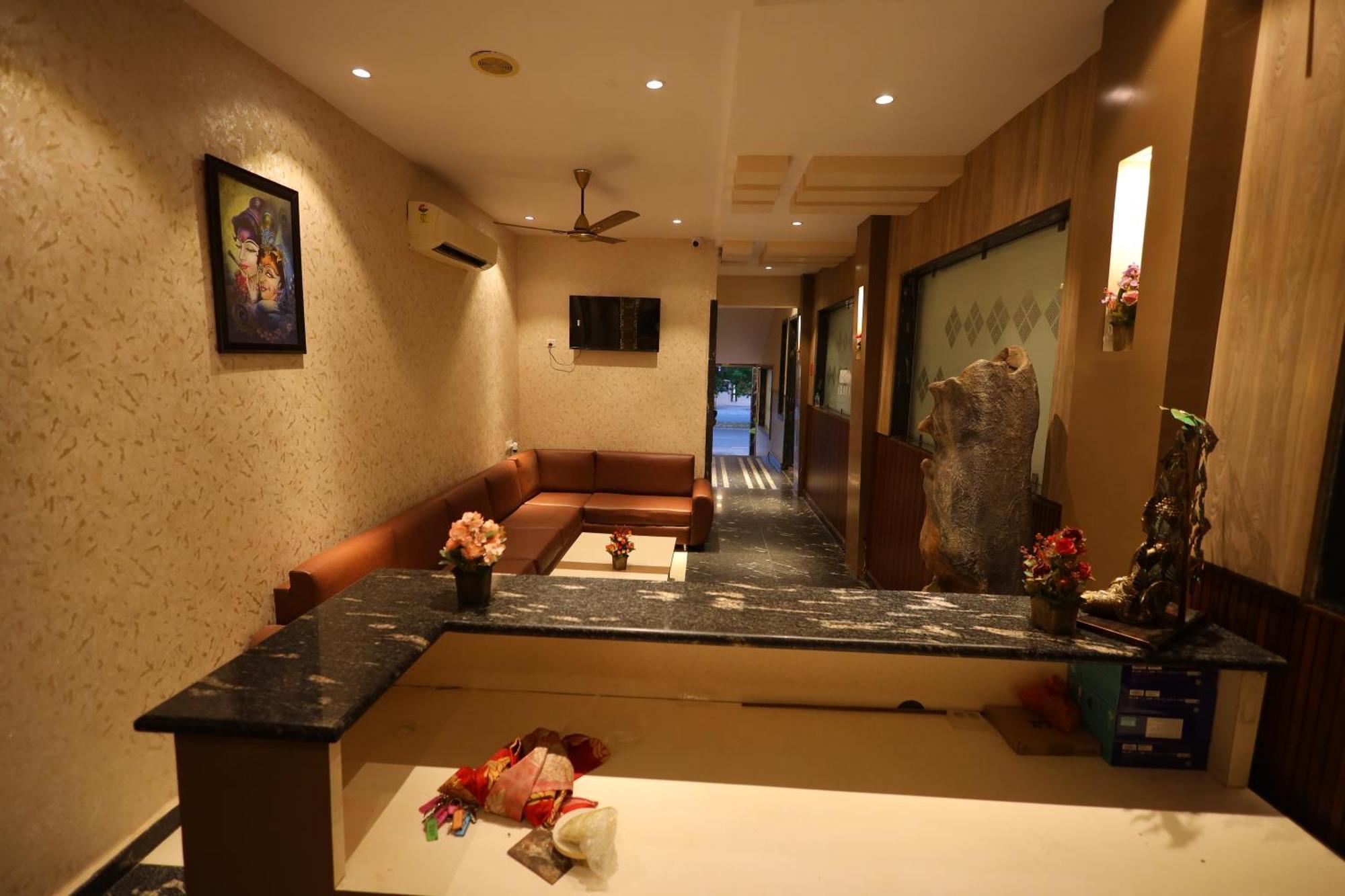 Hotel Bhagyaraj Palace A Luxury Hotel Keshavpuram Kanpur Bagian luar foto